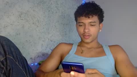 tonydesire_ online show from April 18, 8:53 pm