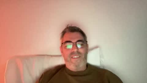 tonyhrkac10 online show from September 28, 4:43 am