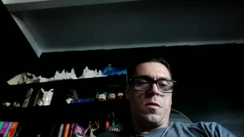 tonyrz343 online show from January 9, 7:08 pm