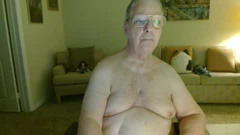 tonysview12000 online show from March 21, 12:47 am