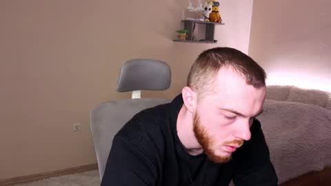 toohornyserj online show from March 28, 8:53 pm