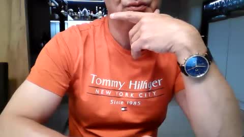 topsecreton online show from May 18, 1:35 am