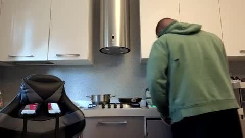 toro_arrapato online show from October 8, 3:05 pm