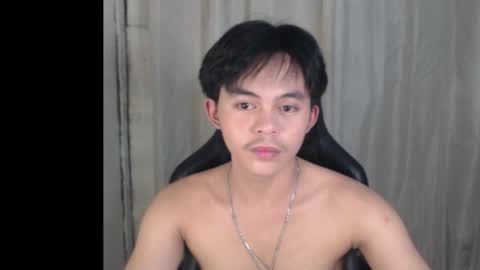 Snapshot of toshirokunn chatting on December 9, 4:01 am Toshiro online show from December 9, 4:01 am