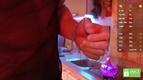 Snapshot of touch_of_eros chatting on December 8, 5:50 am Paul online show from December 8, 5:50 am