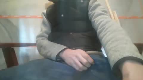 tr8e035 online show from December 18, 9:49 am