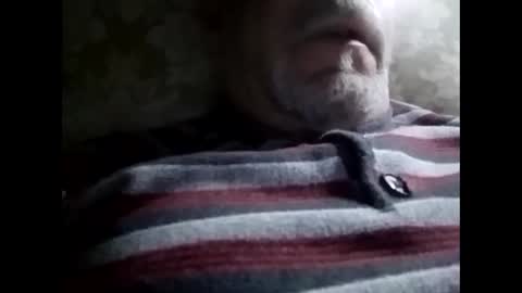 Snapshot of tra649167 chatting on February 28, 6:21 am tra649167 online show from February 28, 6:21 am
