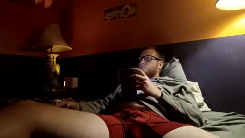 travisbroskie0519 online show from October 18, 7:24 am