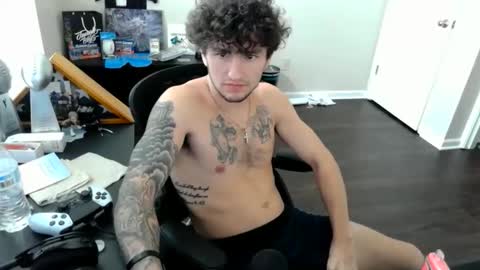 Trav online show from October 28, 3:14 pm