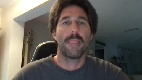 Snapshot of traviskenn chatting on October 2, 11:36 am TravisKenn online show from October 2, 11:36 am