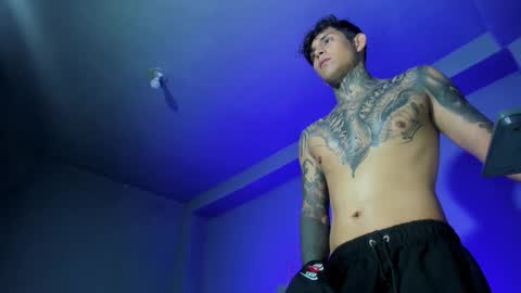 Snapshot of travistanner28 chatting on September 26, 12:36 pm TRAV - INDEPENDENT MODEL online show from September 26, 12:36 pm