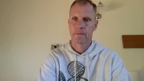 Snapshot of trebo00788 chatting on October 12, 7:02 am trebo00788 online show from October 12, 7:02 am