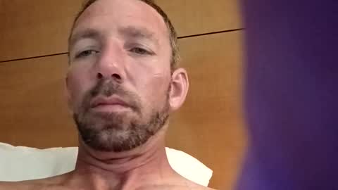 treedude303720 online show from November 6, 10:35 pm