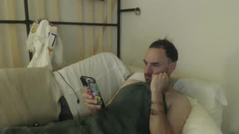 Snapshot of treehuggerhemp chatting on October 10, 5:34 am TreeHugger queer online show from October 10, 5:34 am