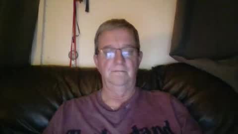 Fe-fi-fo-fum online show from September 24, 11:36 pm