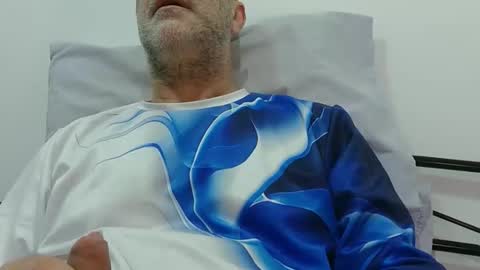 trevido4u online show from November 2, 4:06 am