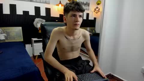trevor_mob online show from June 15, 2:20 pm
