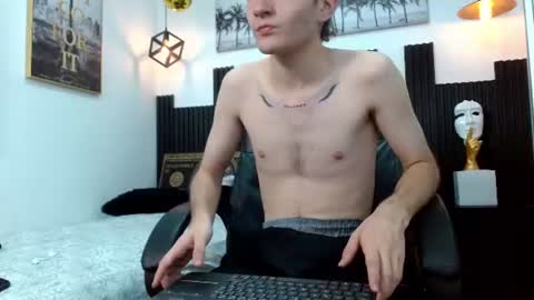 trevor_mob online show from June 27, 5:40 pm