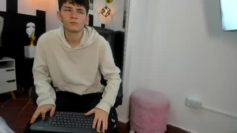 trevor_mob online show from June 22, 7:07 pm