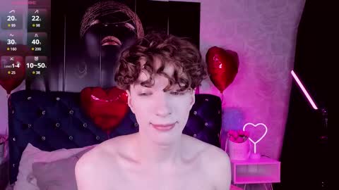 Snapshot of trevorbenson chatting on February 9, 6:58 pm TrevorBenson online show from February 9, 6:58 pm