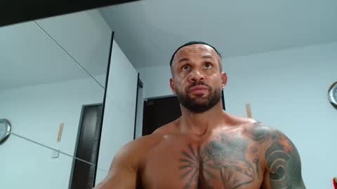 tridentmuscles online show from December 5, 10:39 pm