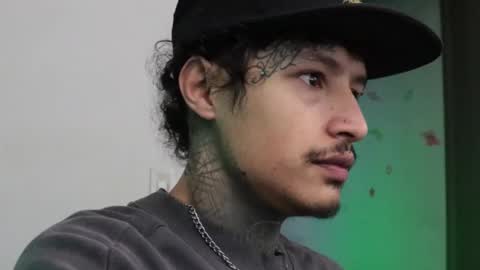 - trieone online show from December 3, 11:16 am