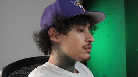 - trieone online show from April 30, 12:28 am