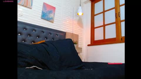 triibilin online show from March 17, 8:22 pm