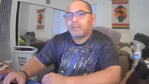 Snapshot of trinsterx chatting on February 13, 6:48 pm trinsterx online show from February 13, 6:48 pm