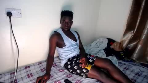 Trisboo5 online show from February 24, 9:32 am