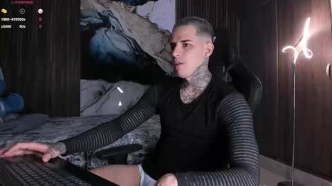 Alexander online show from December 19, 9:56 pm