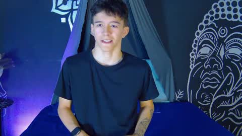 trisstan_kane online show from June 6, 12:11 pm