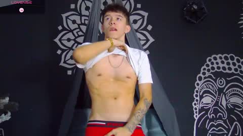 trisstan_kane online show from June 8, 11:55 am