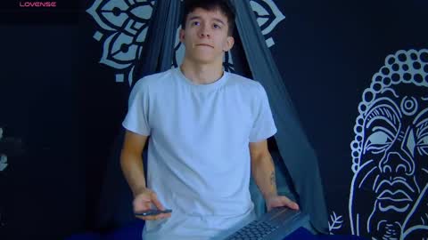 trisstan_kane online show from June 7, 2:46 pm