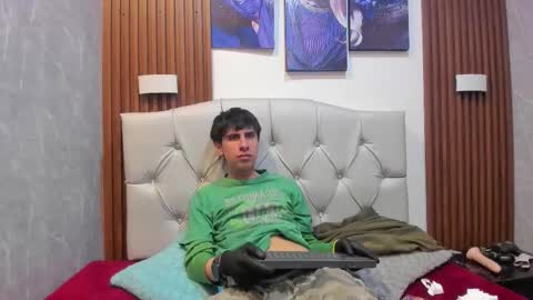 Troy online show from November 13, 10:24 pm