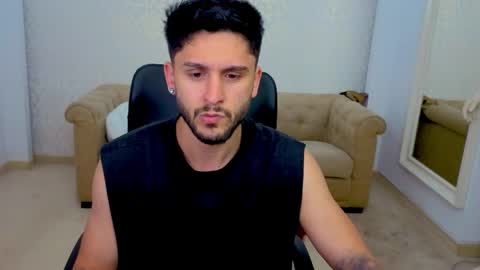 TroyWade online show from May 15, 5:26 am