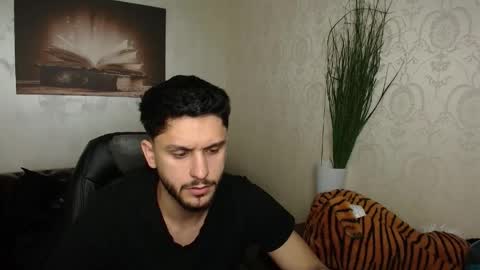 TroyWade online show from May 22, 5:23 am
