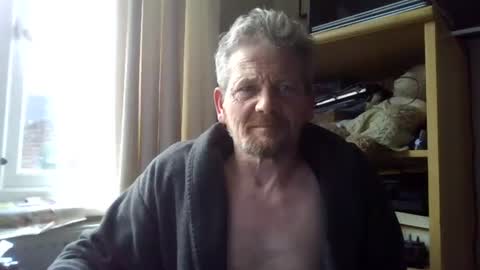 Snapshot of ttb2769 chatting on January 3, 10:20 am ttb2769 online show from January 3, 10:20 am
