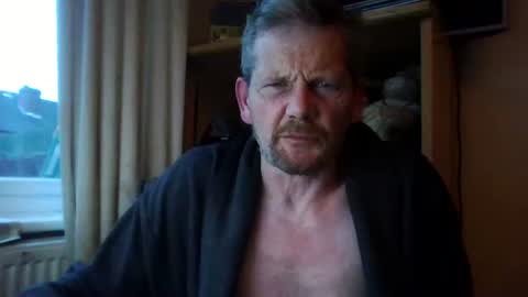 Snapshot of ttb2769 chatting on January 1, 8:56 am ttb2769 online show from January 1, 8:56 am