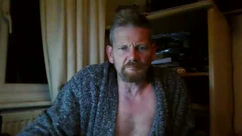 Snapshot of ttb2769 chatting on February 13, 6:30 am ttb2769 online show from February 13, 6:30 am