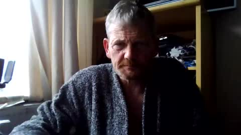 Snapshot of ttb2769 chatting on December 7, 10:23 am ttb2769 online show from December 7, 10:23 am