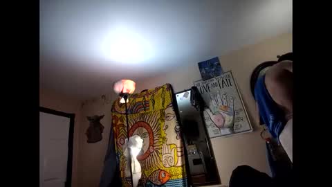 ttimmyt online show from April 17, 1:08 am