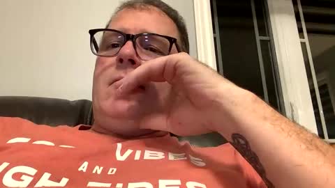 ttintin302 online show from January 17, 2:29 am