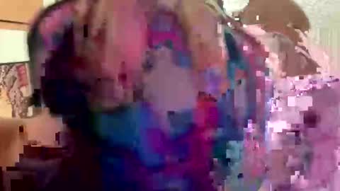 ttranger21 online show from November 2, 6:01 pm