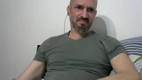 tu_bomberono online show from January 15, 8:37 pm
