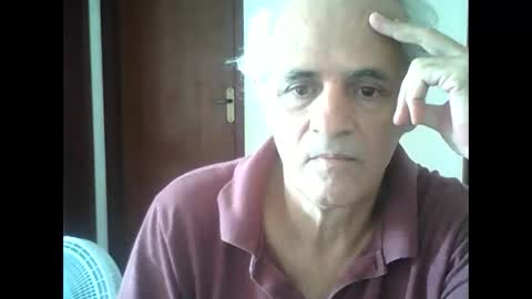 Snapshot of tuamigo8a chatting on February 11, 4:02 pm Siveomeves online show from February 11, 4:02 pm