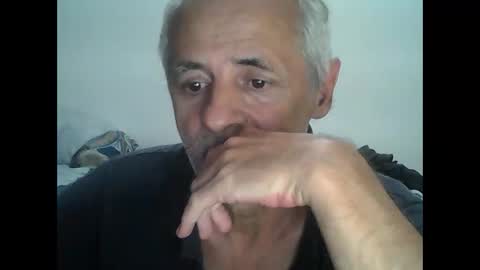 Snapshot of tuamigo8a chatting on September 21, 8:31 pm Siveomeves online show from September 21, 8:31 pm