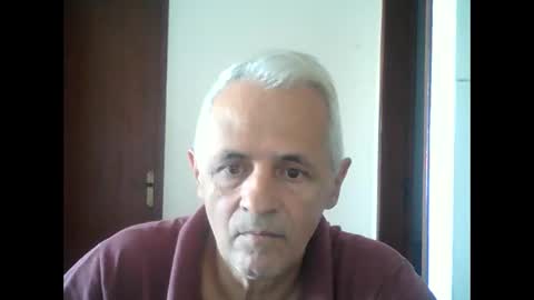 Snapshot of tuamigo8a chatting on March 4, 1:59 pm Siveomeves online show from March 4, 1:59 pm