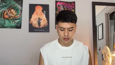 tuenkim_ online show from April 7, 3:28 am