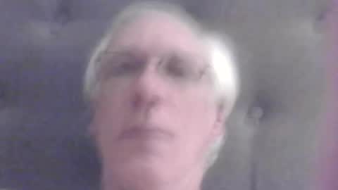 Snapshot of tuffjr chatting on January 10, 4:33 am tuffjr online show from January 10, 4:33 am